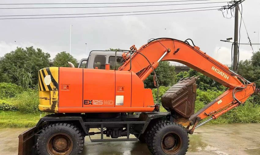 Hitachi ZX125W-5 Excavator